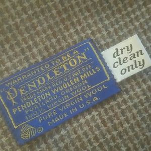 Pendleton chic wool scarf